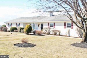 135 Wintersville Rd, Myerstown, PA 17067