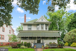 705 Grant Ave, Oaklyn, NJ 08107