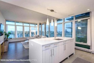 15 Morris Ave Unit 301, Long Branch, NJ 07740
