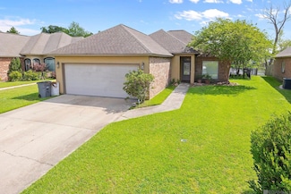 8927 Lake Mist Ave, Baton Rouge, LA 70810
