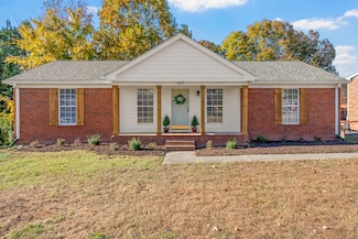317 Eisenhower Dr, Ashland City, TN 37015