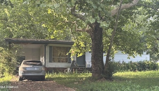 1007 Barbara Ann Dr, Jackson, MS 39204