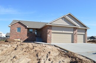 106 S Crocker Ct, Colwich, KS 67030
