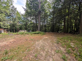 47 Green Acres Dr, Bristol, NH 03222