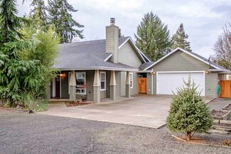 1123 Oak St, Brownsville, OR 97327