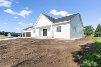 1720 Summer Ln NE, Alexandria, MN 56308