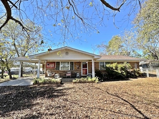 613 S Rodgers St, Vian, OK 74962