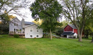 2292 County Road z, Blue Mounds, WI 53517