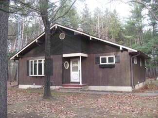 276 W Wisconsin Ave, Redgranite, WI 54970