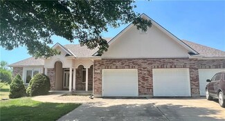 1315 SW Foxtail Dr, Grain Valley, MO 64029
