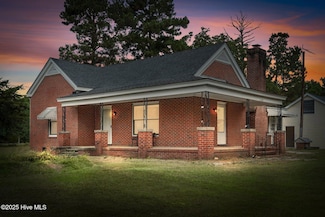 7100 Hunter Hill Rd, Rocky Mount, NC 27804