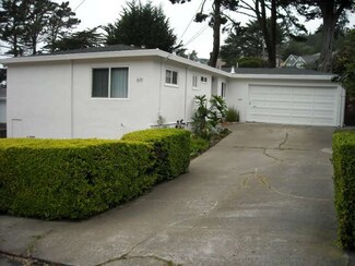611 Brighton Rd, Pacifica, CA 94044