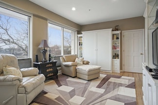 197 Eighth St Unit 204, Boston, MA 02445