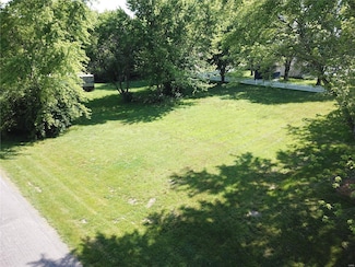 434 High Point Dr, Edwardsville, IL 62025