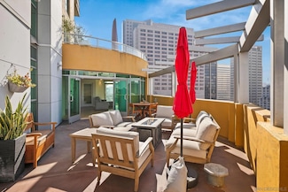 801 Ash St Unit 702, San Diego, CA 92101