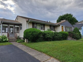 99 Puritan Ave, Worcester, MA 01604