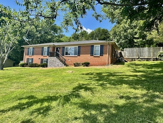 641 Carmack Ave, Carthage, TN 37030