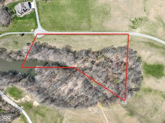 3271 Eagles Point, Martinsville, IN 46151