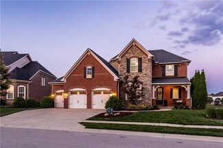 2711 E High Grove Cir, Zionsville, IN 46077