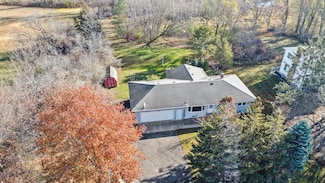 5466 Hodgson Rd, Saint Paul, MN 55126
