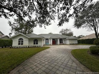 18240 SE Heritage Dr, Jupiter, FL 33469