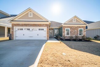 20 Ivy Way, Smiths Station, AL 36877