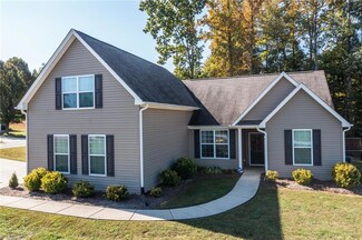 6992 Wilson Creek Ct, Walkertown, NC 27051