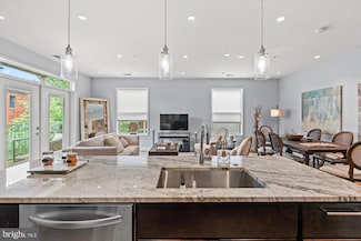 610 Newton Place NW Unit 8, Washington, DC 20010