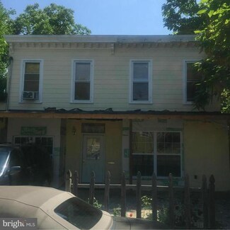 4131 34th St, Mount Rainier, MD 20712