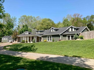 2960 S Bubby Roy Ln, Bloomington, IN 47403