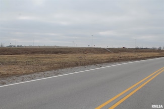 0004 N Frontage Rd, Crainville, IL 62918