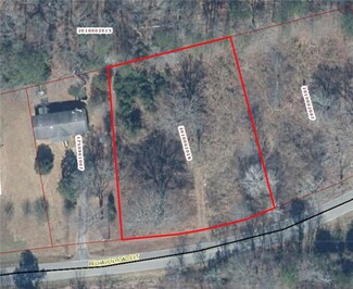3931 Belhaven Rd, Belton, SC 29627