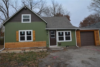 322 Front St, Grain Valley, MO 64029