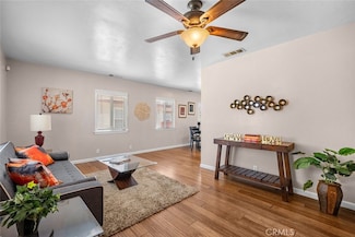 2218 Ximeno Ave, Long Beach, CA 90815
