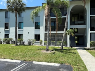 1009 Green Pine Blvd Unit E1, West Palm Beach, FL 33409