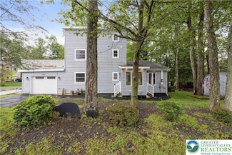 6433 Marvin Gardens, Tobyhanna, PA 18466