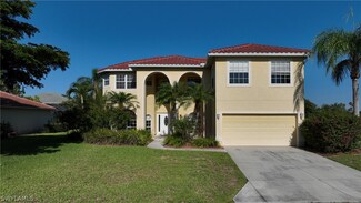 2200 Colefax Ct, Lehigh Acres, FL 33973