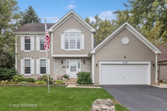 2179 Hammel Ave, Aurora, IL 60504