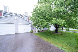 4316 Meghan Ln Unit 402, Saint Paul, MN 55122