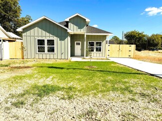 2609 Walker St, Fort Worth, TX 76105