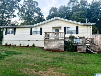 1050 Sleepy Hollow Rd, Hayden, AL 35079