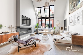 125 E 12th St Unit 5D, New York, NY 10003