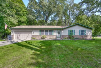 22194 38th Ave, Mattawan, MI 49071