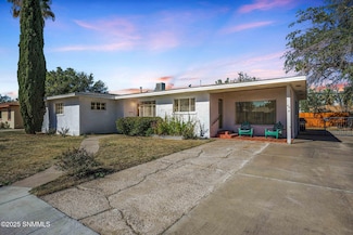 414 Phillips Dr, Las Cruces, NM 88005