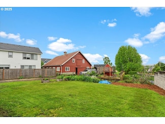14881 NW Highcroft Ct, Portland, OR 97229