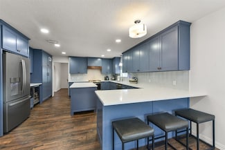 16415 Longvale Dr, Houston, TX 77059