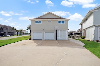 223 Easterly Dr, Galveston, TX 77554