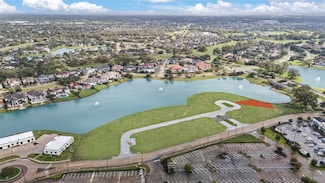 4611 Sunset Dr, Sugar Land, TX 77479