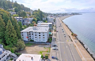 2104 Alki Ave SW Unit 205, Seattle, WA 98116