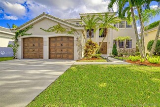 813 Crestview Cir, Weston, FL 33327
